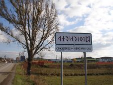 Nem írják ki Csíkszereda nevét rovásírással is a város új helységnévtáblájára