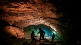Fényvisszhang Nagyváradon címmel barlangászok fotóiból nyílik kiállítás