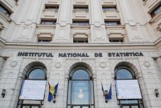 Liberális törvényhozók megszabnák, ki nem használhatja a nevében a „román”, a „nemzeti” és az „intézet” szavakat