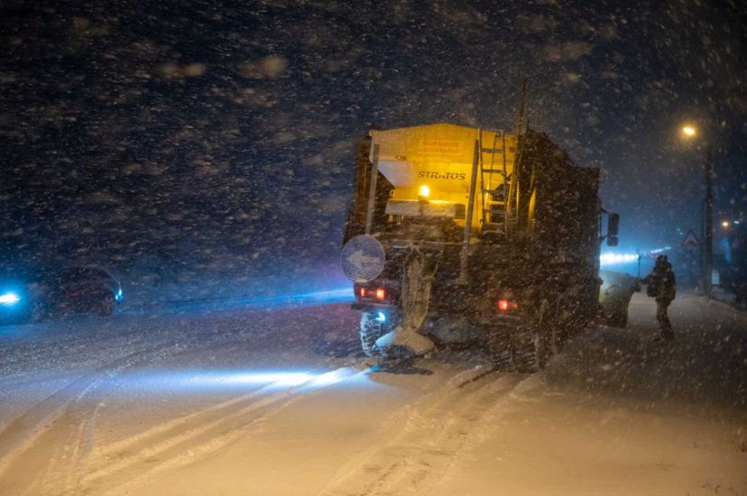 Araszolás a szombat esti hóviharban