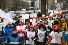 FRISSÍTVE – Tüntetést tart a fővárosban a Sanitas