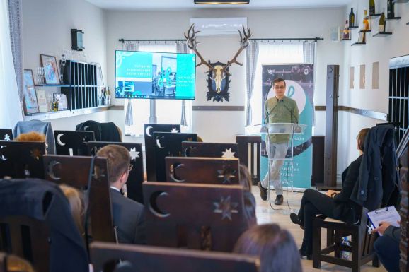 Egyre vonzóbb az egyetemistáknak a sepsiszentgyörgyi önkormányzat ösztöndíja