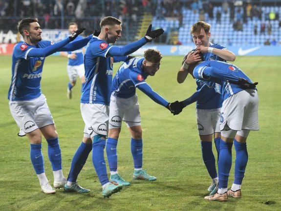 FRISSÍTVE – Legyőzte a Craiovát és ezzel visszaelőzte a Kolozsvári CFR-t a Farul