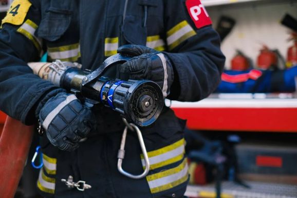 Tűz ütött ki egy sepsiszentgyörgyi tömbházban