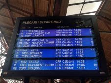 Márciustól egy weboldalon lehet jegyet váltani az állami és magán vasúti társaságok járataira