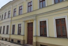 Református iskola veszi át a szegregációval vádolt nagyváradi osztályokat