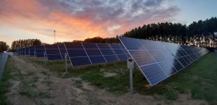 Magyar cég építene hatalmas napelemparkot a Bánságban