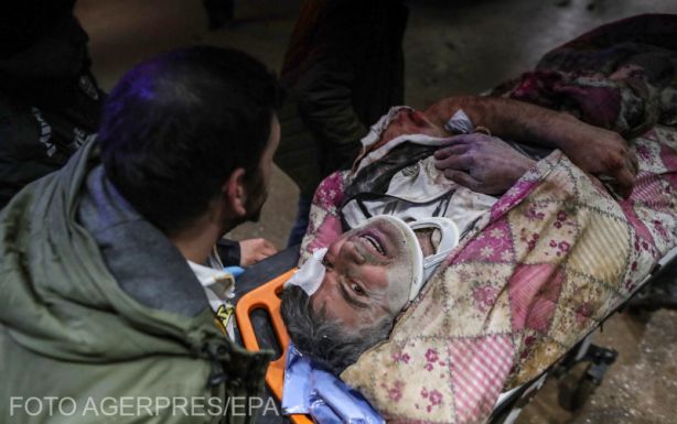 Egy összedőlt épület „ellenséges és szörnyű” hely – Mit kell átélniük a romok alá szorult túlélőknek? 