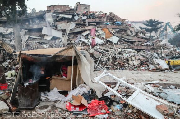 Az USA 85 millió dollárnyi támogatást küld Törökországba és Szíriába