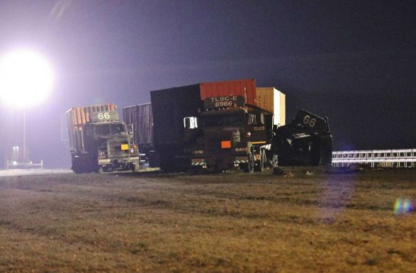 Amerikai rakétákkal megrakott kamionok karamboloztak Németországban