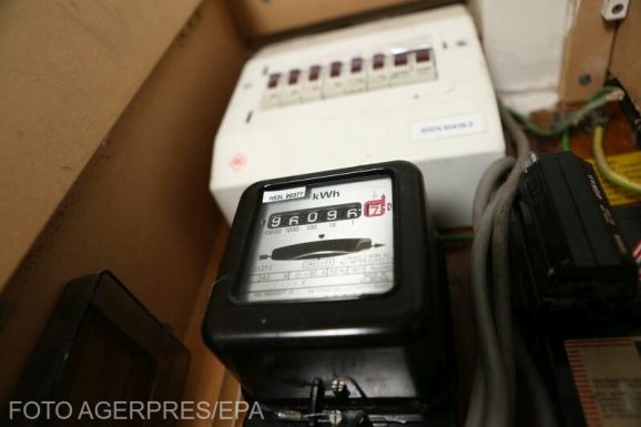 Nem csitul a panaszáradat az energiaszolgáltatókra
