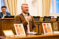 Azok a külföldön tanuló hallgatók kaphatnak állami ösztöndíjat, akikből itthon hiány van