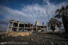 Izraeli légicsapás érte a Hamász egy gázai katonai táborát