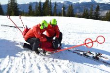 Egy nap alatt 30 sérültet szállítottak kórházba a hegyimentők