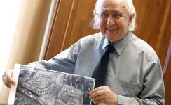 Lemondott az 58 éve hivatalban levő magyar polgármester