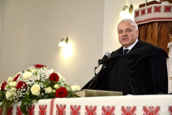 Az építkezés és a fogyatkozás egyszerre van jelen a Kárpátaljai Református Egyházban