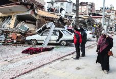 Törökországban meghaladta a 41 ezret a halálos áldozatok száma