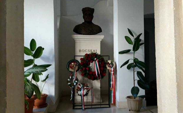 Tizenhatodik alkalommal zarándokolt el Bocskai szülőházához a hajdúvárosok küldöttsége 