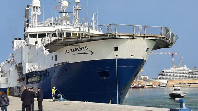 Az olasz hatóságok először bírságoltak meg egy migránsokat szállító civilhajót
