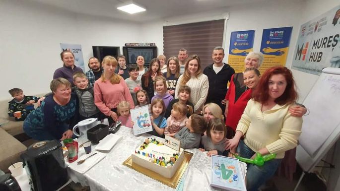 Egy év alatt közel ezer ukrajnai menekültnek segítettek Maros megyében