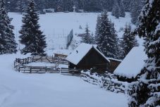 Több település áram nélkül marad a havazás miatt Hargita megyében