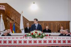 Két tűz között a kárpátaljai magyarság