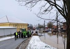 Evakuáltak egy Temes megyei tanintézményt az áradás miatt