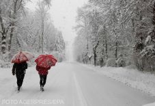 Viharos szélre és hóviharokra figyelmeztetnek a meteorológusok