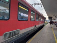 Krassó-Szörény megye: kigyulladt egy vonat, 50 személy utazott a szerelvényen