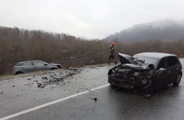 Baleset miatt áll a forgalom a Kolozs megyei Sebesvár környékén