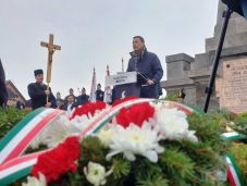 Az áldozatkészség mindig főhajtásra kötelez minket – a madéfalvi vérengzésre emlékeztek