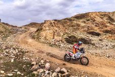 EXKLUZÍV: Gyönyörű tájakon, jó tempóban, de csalódottan motorozik Gyenes Emánuel