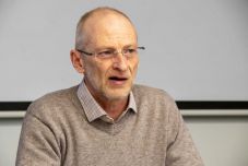 Könnyen értelmezhető tanügyi törvényt szorgalmaz az RMDSZ