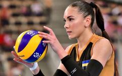 Romániába szerződött az ukrán TikTok-sztár szexi röpis