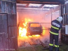 Robbanás történt egy csarnokban Szatmár megyében