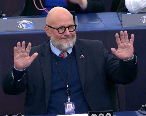  Marc Angelt foglalja el a korrupciós botránya miatt leváltott Eva Kaili EP-alelnöki székét 