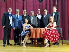 Kabaréelőadáson szórakozott a szilágysomlyói magyarság