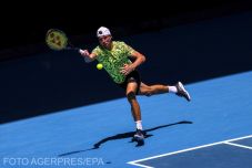 Australian Open: Fucsovics kétszettes előnyről „hasalt el” Sinner ellen