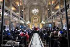 Iohannis: nem engedhetjük, hogy áldozatok millióinak szenvedését megtagadják