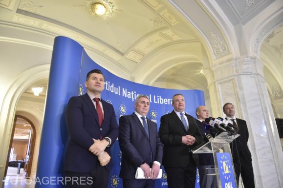 Nicolae Ciucă: a PNL elfogadta az új oktatási törvény tervezetét, elfogadásának menetéről azonban a koalíció dönt