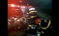 Frontális ütközés: életét vesztette egy 17 éves lány