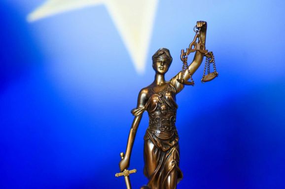 Idősotthonok: az EB-hez fordult az USR
