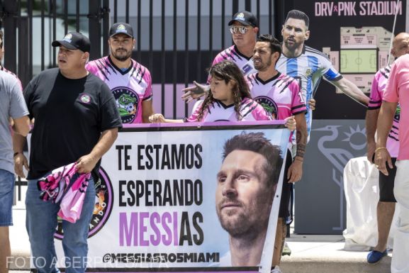 Lionel Messi megérkezett Miamiba, vasárnap mutatja be az Inter