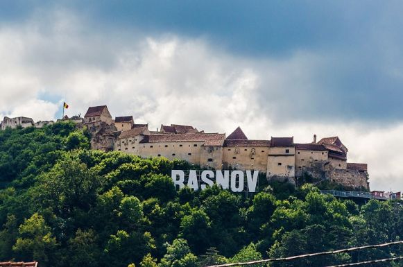 Ez a turisztikai szezon is kimarad a barcarozsnyói várnál