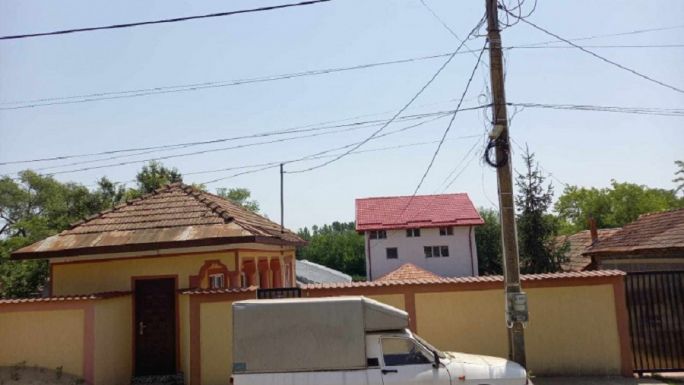 Panziónak álcázott idősotthont lepleztek le – a szomszédok az éhezők kétségbeesett kiáltásait hallották