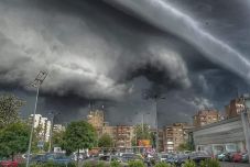 Tarolt a vihar országszerte