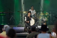  A Maszkura és a tücsökraj koncertjével elkezdődött a koncertprogram Tusnádfürdőn