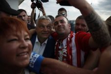 FRISSÍTVE: Orbán Viktor a szentgyörgyi stadionból követte figyelemmel a Sepsi OSK győzelmét
