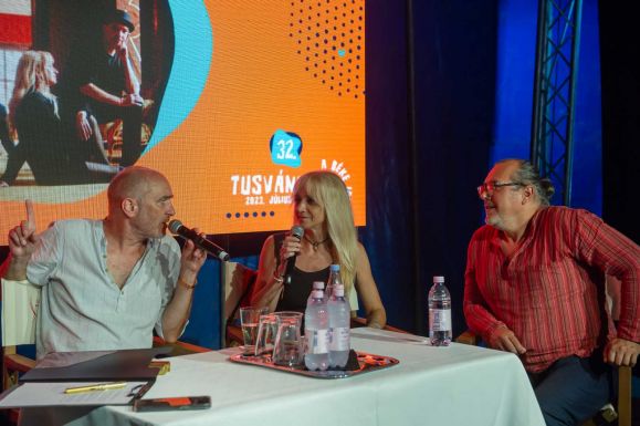 Negyven éve, őszintén - a Pál Utcai Fiúk zenekarral beszélgettünk