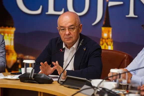 Emil Boc: Orbán Viktornak nem szabad kritizálnia az EU-t